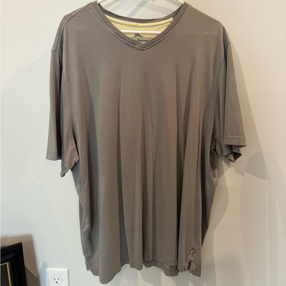 Tommy Bahama T-shirt